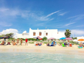 Villa Layla on the beach Torre Lapillo